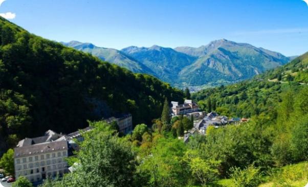 Village d'Eaux-Bonnes eaux bonnes gourette