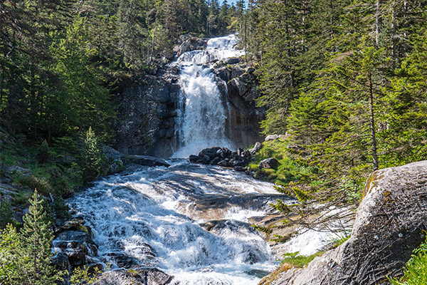 Cascade Pont d'Espagne