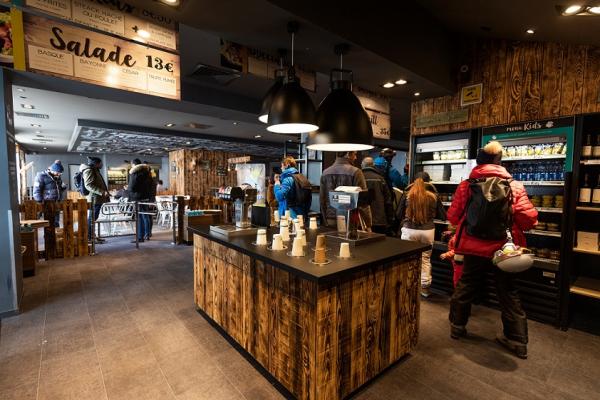 intérieur lys restaurant cauterets