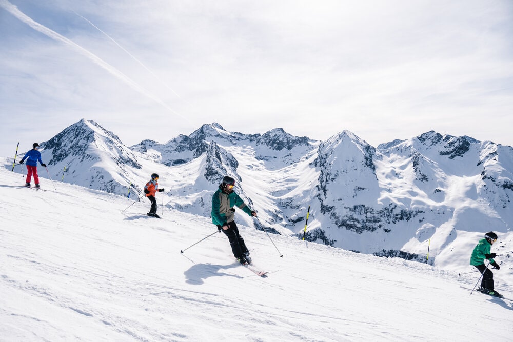 station ski skieurs pyrénées neige n'py