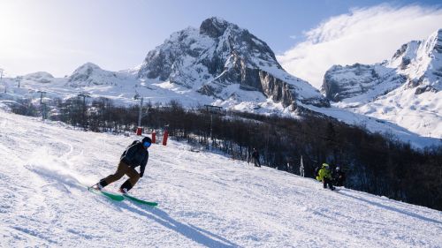 skieur-pyrenees-gourette