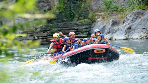 Rafting et loisirs en famille
