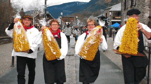 Equipe de la confrérie du gâteau à la broche