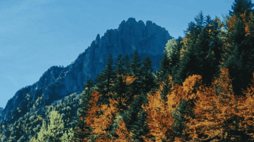 Randonnée en automne dans les Pyrénées