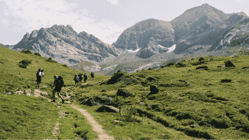 Vue spectaculaire du Cirque de Gavarnie par temps clair