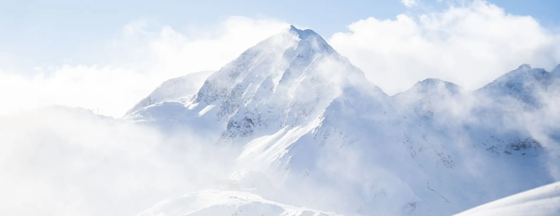neige-pyrenees-sommet