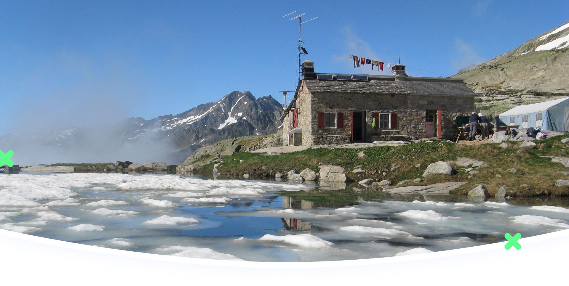 refuge d arremoulit pyrenees