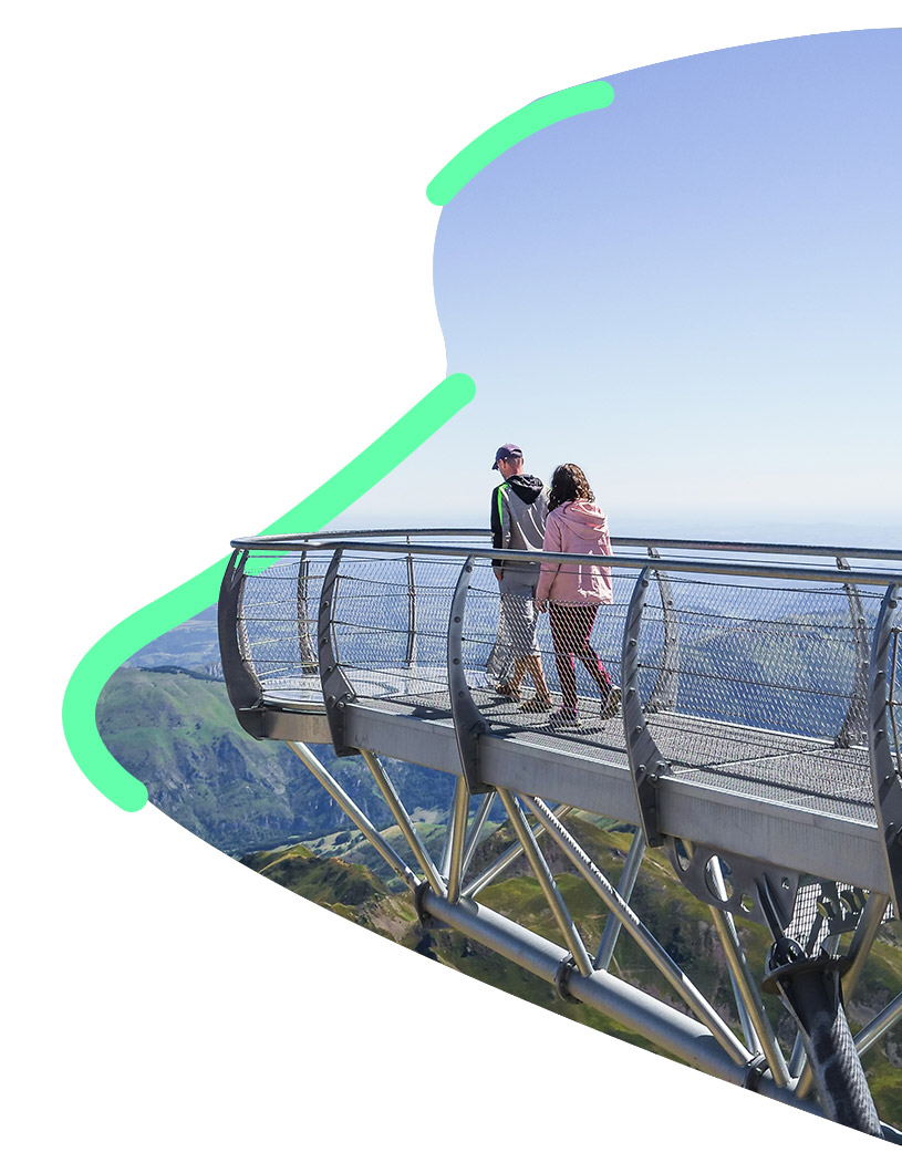 Ça, c'est une vue ! Ponton dans le ciel - Pic du midi