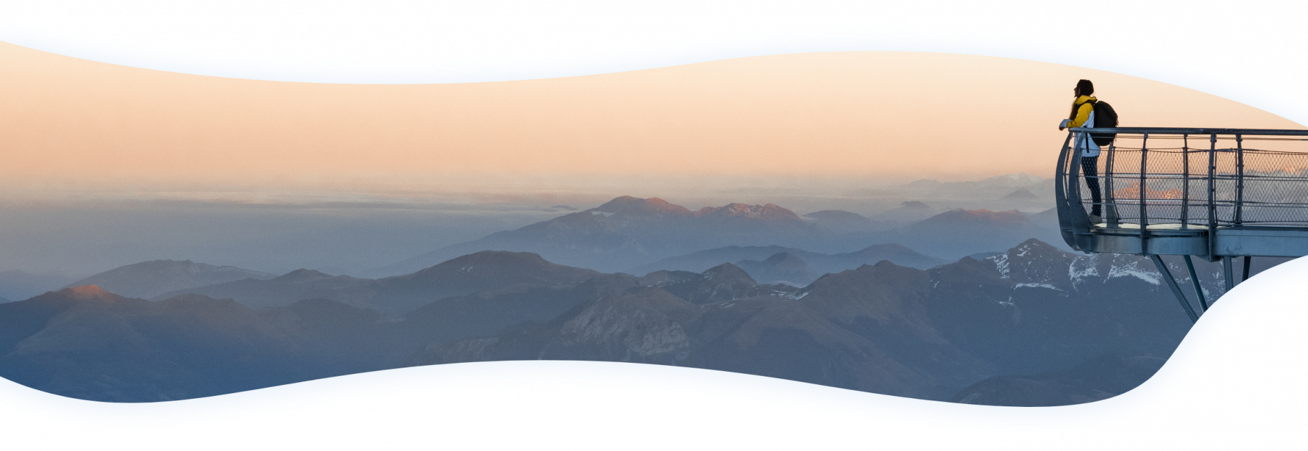 Passez la nuit au Pic ! Coucher du soleil au Pic du Midi