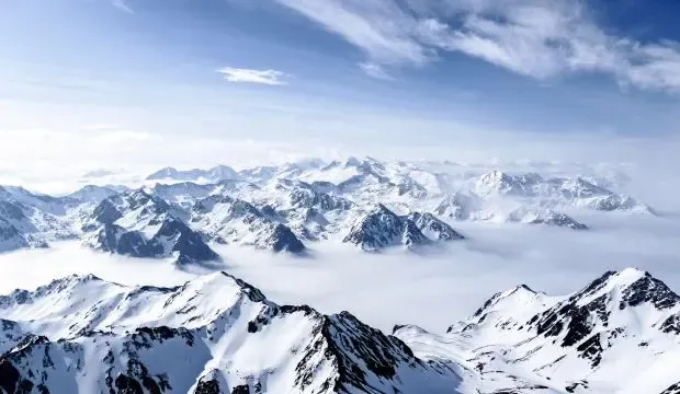 montagne-enneigees-pyrenees