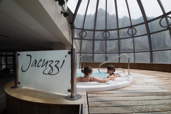 Découvrez le jacuzzi à Ciéléo